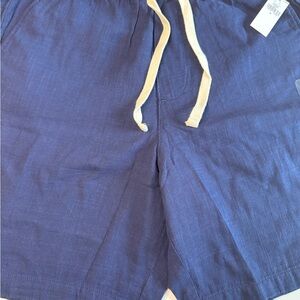 GAP Navy Shorts with Cream Drawstring